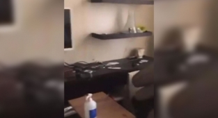 Şarkıcı Cenk Eren, Araplara Kiraladığı Evin Halini Paylaştı