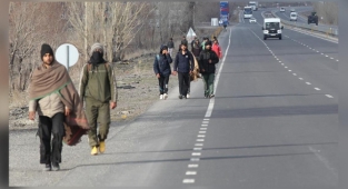 Taliban, Ülke Dışındaki Afganların Dönmesi İçin Komisyon Kurdu