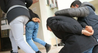 Van'da Fetullahçı ve Kürtçü Teröre Operasyon: 16 Gözaltı