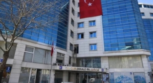 Aç Kalan Pitbulların Birbirlerini Parçalaması Soruşturmasında Çanakkale Belediye Başkan Yardımcısı Görevden Uzaklaştırıldı
