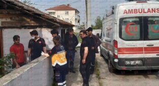 Ailesi Afganistan'da Patlamada Ölen Afgan İntihar Etti