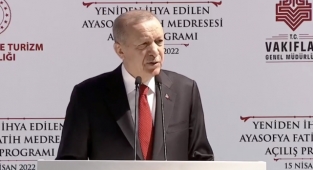 AKP'li Cumhurbaşkanı Erdoğan Medrese Açılışında İsim Veremeden Büyük Atatürk'e Laf Etti