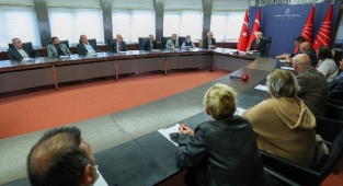 AKP ve MHP'den İstifa Edenler CHP'ye Katıldı: AKP, MHP'yi Aklımdan Geçirirsem Ya Rab Beni Cennetine Koymasın