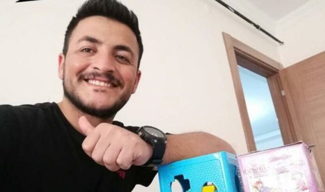 Atanamayan 25 Yaşındaki Öğretmen İntihar Etti