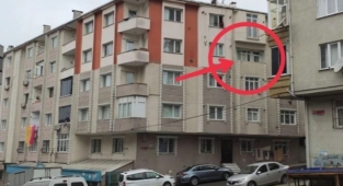 Balkona Çıkan Kızına 'Atla' Diyen Babanın 20 Yıl Hapsi İstendi