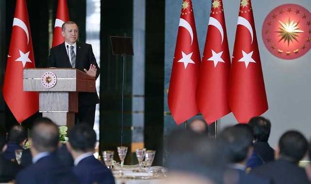 Bürokraside Kıyım: AKP'li Cumhurbaşkanı Erdoğan Özelleştirme İdaresi Başkanı ve 75 Defterdarı Değiştirdi