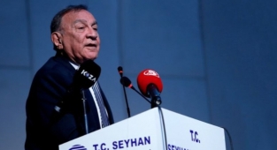 CHP'li Seyhan Belediye Başkanı Saldırıya Uğradı