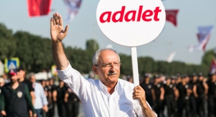 Cumhuriyet Gazetesi Manşeti: 'Kılıçdaroğlu Artık Aday'