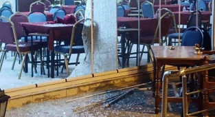 Diyarbakır'da İftar Saatinde Kıraathane Tarandı