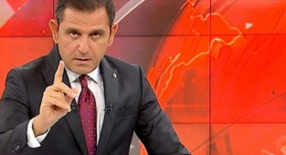 Fatih Portakal Gezi Davası Kararının Ardından Slogan Attı