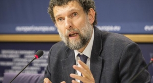 Fransa Osman Kavala Kararını Kınadı
