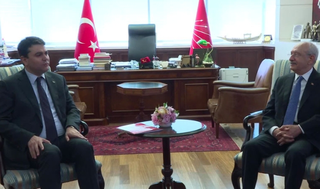 Gültekin Uysal, Kılıçdaroğlu'nu Ziyaret Etti