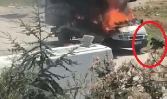 Hareket Halindeki Kamyonet Alev Aldı