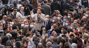 İsmail Saymaz: Ciddi Bir Araştırma Şirketine Göre İYİ Parti Oyları Yüzde 20'yi Gördü