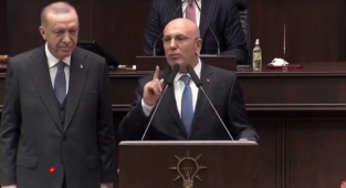 İYİ Parti'den İstifa Eden İsmail Ok, AKP'ye Katıldı