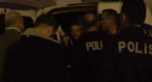 Kendisini Evlatlık Veren Babasını Mermerle Vurarak Öldürdü