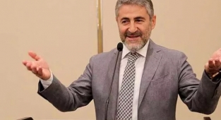 Nureddin Nebati: Kulaklarınızı İyi Açın, Geçen Hafta Elektriksiz Aracımızı Test Ettim 