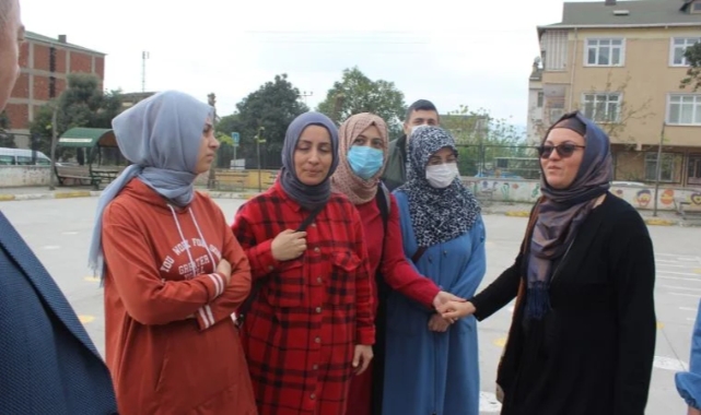 Öğrenciye Ceza Veren Öğretmen Veliler Tarafından Darp Edildi