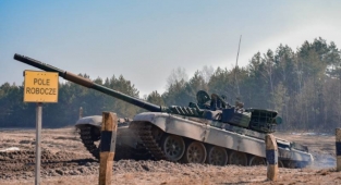 Polonya'ya Ait 100 T-72 'Kayboldu': 'Mutlu Avlar Ukrayna'