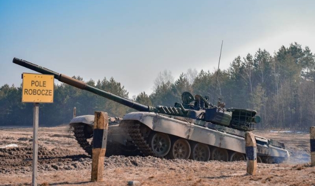 Polonya'ya Ait 100 T-72 'Kayboldu': 'Mutlu Avlar Ukrayna'