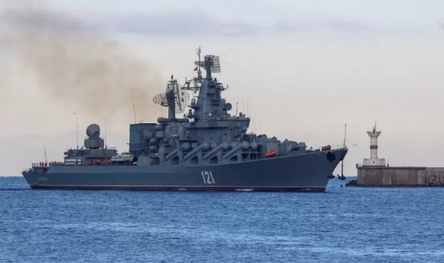 Rus Donanmasının Karadeniz'deki Amiral Gemisi 'Moskova' Kruvazörü Vuruldu