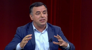 Rus Yanlısı Sözleriyle Bilinen Barış Yarkadaş: Aysel Tuğluk'u Serbest Bırakın