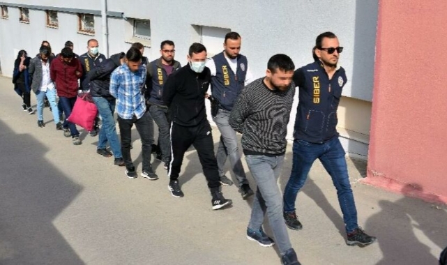 Sahte Köpek Satış İlanıyla 1 Milyon Lira Dolandırdılar