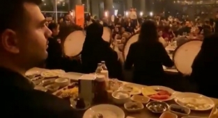 Savcı Sayan Sahur Partisini Savunmak İçin Naylon Fatura Paylaştı 