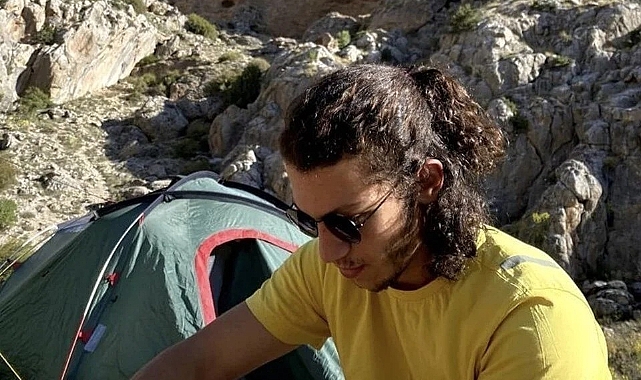 23 Yaşındaki Üniversite Öğrencisi Yarı Zamanlı Çalıştığı İş Yerinde İntihar Etti