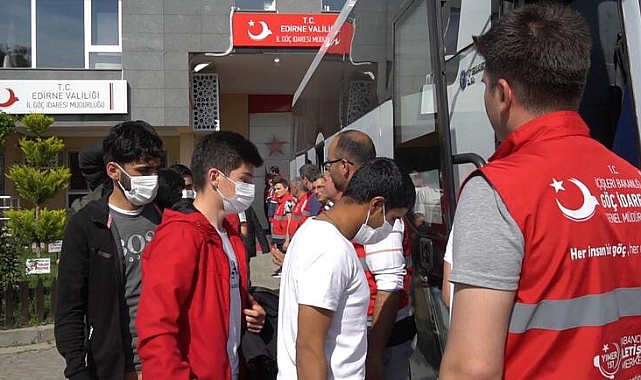 377 Kaçak Afgan Geri Gönderildi