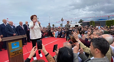Akşener Samsun'dan Seslendi: İktidar Yürüyüşünü Başlatıyoruz