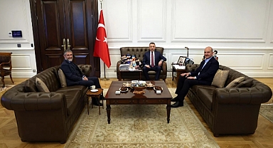Cumhurbaşkanı Yardımcısı Oktay ve Maliye Bakanı Nebati'den Soylu'ya Destek Ziyareti