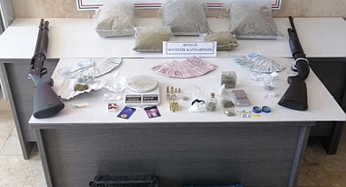 Düzce'de Uyuşturucu Operasyonu: Gardiyanlar Gözaltında