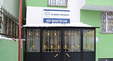 Erzurum'da Diyanet'e Bağlı Kuran Kursunda Çocuğu İstismara Uğrayan Anne Ali Erbaş'a İsyan Etti