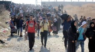 İBB Panelinde Sığınmacı Övgüleri: Herkes Hemşeridir