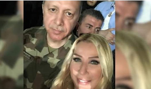 Isparta'da Mürtecilerin 'Ahlak Bozacağı' Gerekçesiyle Hedef Aldığı Melek Mosso'nun Yerine Seda Sayan Konser Verecek
