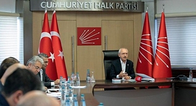 Klıçdaroğlu, CHP MYK'sını Olağanüstü Toplantıya Çağırdı