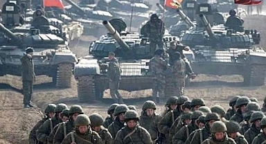 Rusya'da 'Ukrayna'ya Zafer' Mesajı Yazan 3. Sınıf Öğrencisi Gözaltına Alındı