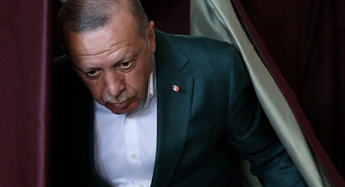 Son Ankette AKP Yüzde 30'un Altında: Zafer Partisi Yüzde 2,2
