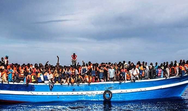 Tunus Açıklarında Kaçak Göçmen Teknesi Battı