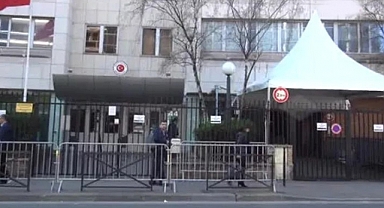 Türkiye'nin Paris Başkonsolosluğu'na Bombalı Saldırı