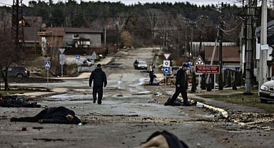 Yine Rusya, Yine Katliam: Mariupol'de Bir Binanın Bodrum Katından 200 Ceset Çıktı