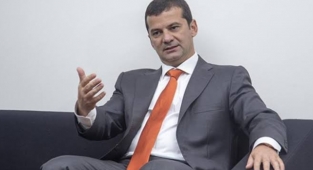 Zafer Partisi'nden İstifa Eden Bartu Soral: Öyle Bir Menfaat Grubu Var ki Bunlarla Ne Vatan Kurtarması!