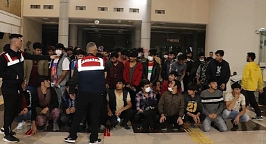 499 Afgan Kaçak Ülkelerine Gönderildi