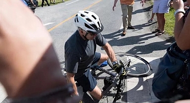ABD Başkanı Biden, Bisikletten Düştü