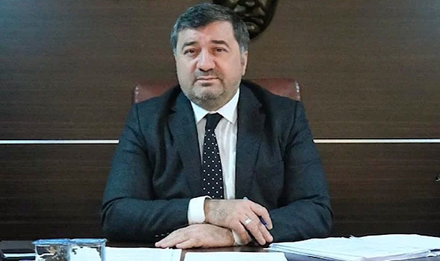 AKP'li Belediye Başkanı Mesai Ücretlerini İsteyen İtfaiyecileri Çöpçü Yaptı