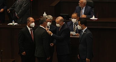 AKP'li Belediye Başkanından Vatandaşa 'Ekmeğinden Olma' Tehdidi