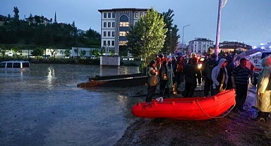 Ankara'da Sel Nedeniyle Bir Vatandaş Daha Hayatını Kaybetti: Bir Vatandaş Kayboldu
