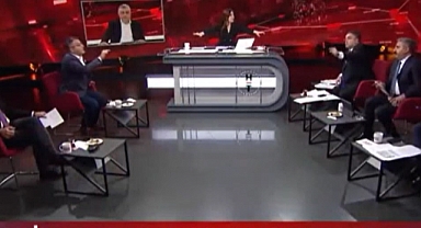 Cem Küçük ve Ersan Şen Birbirine Girdi: Mikrofonlarının Sesleri Kapatıldı