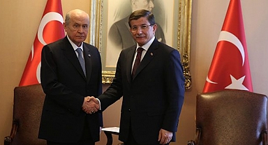 Davutoğlu'ndan Bahçeli'ye: Bugün Biraz Uykusuz Kalmanızı Rica Ediyorum